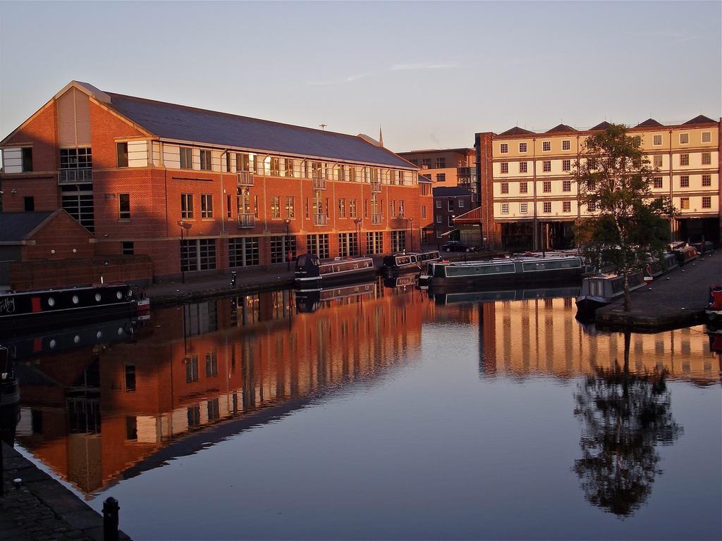Houseboat Hotels Sheffield Zewnętrze zdjęcie