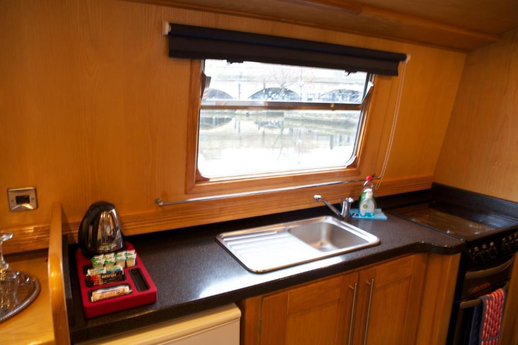 Houseboat Hotels Sheffield Zewnętrze zdjęcie